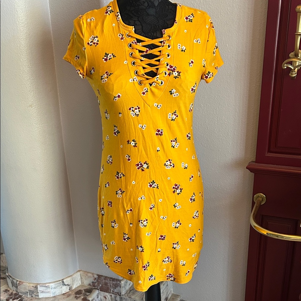 Yellow Floral Lace-Up Dress